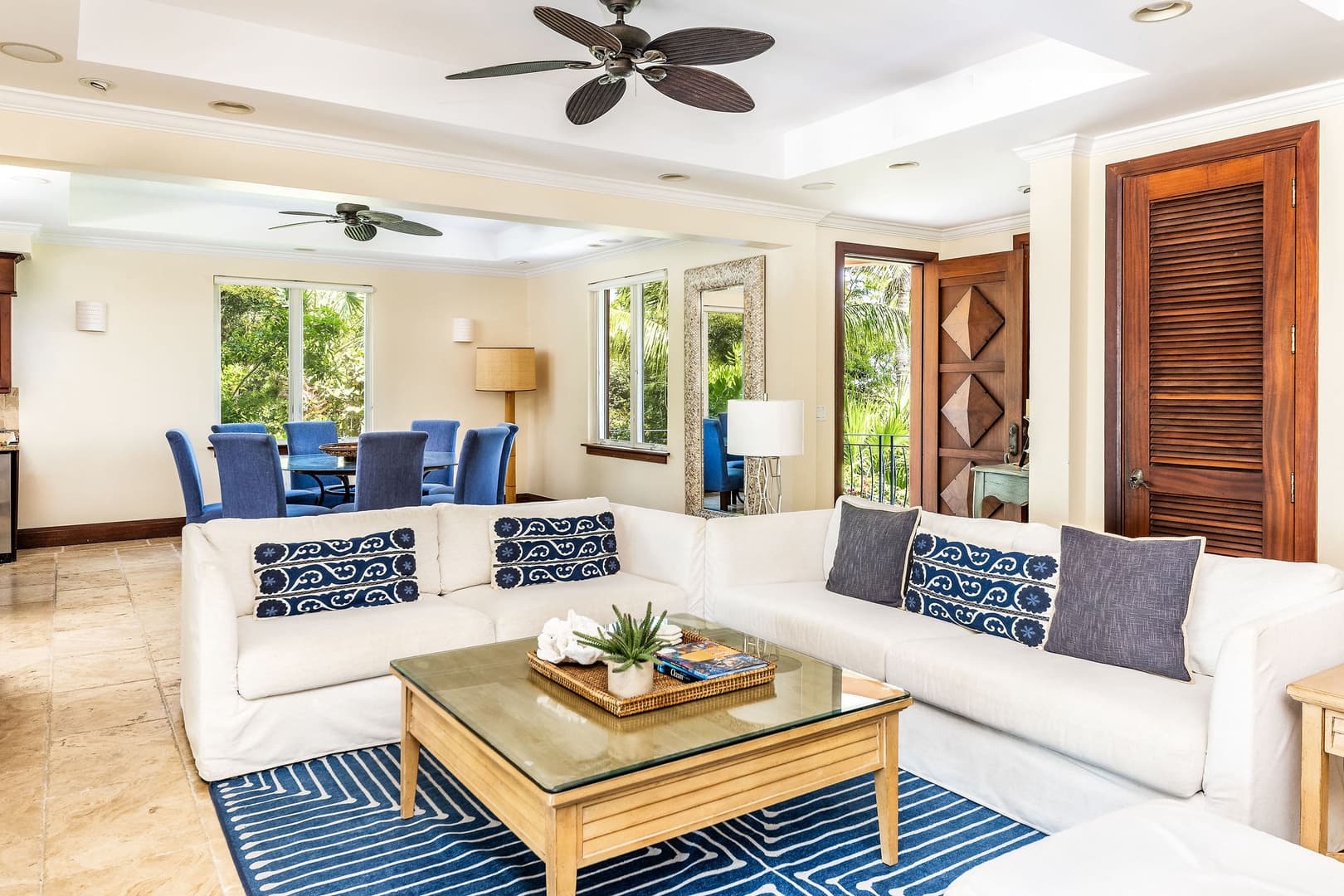 Living room, dining area and entrance